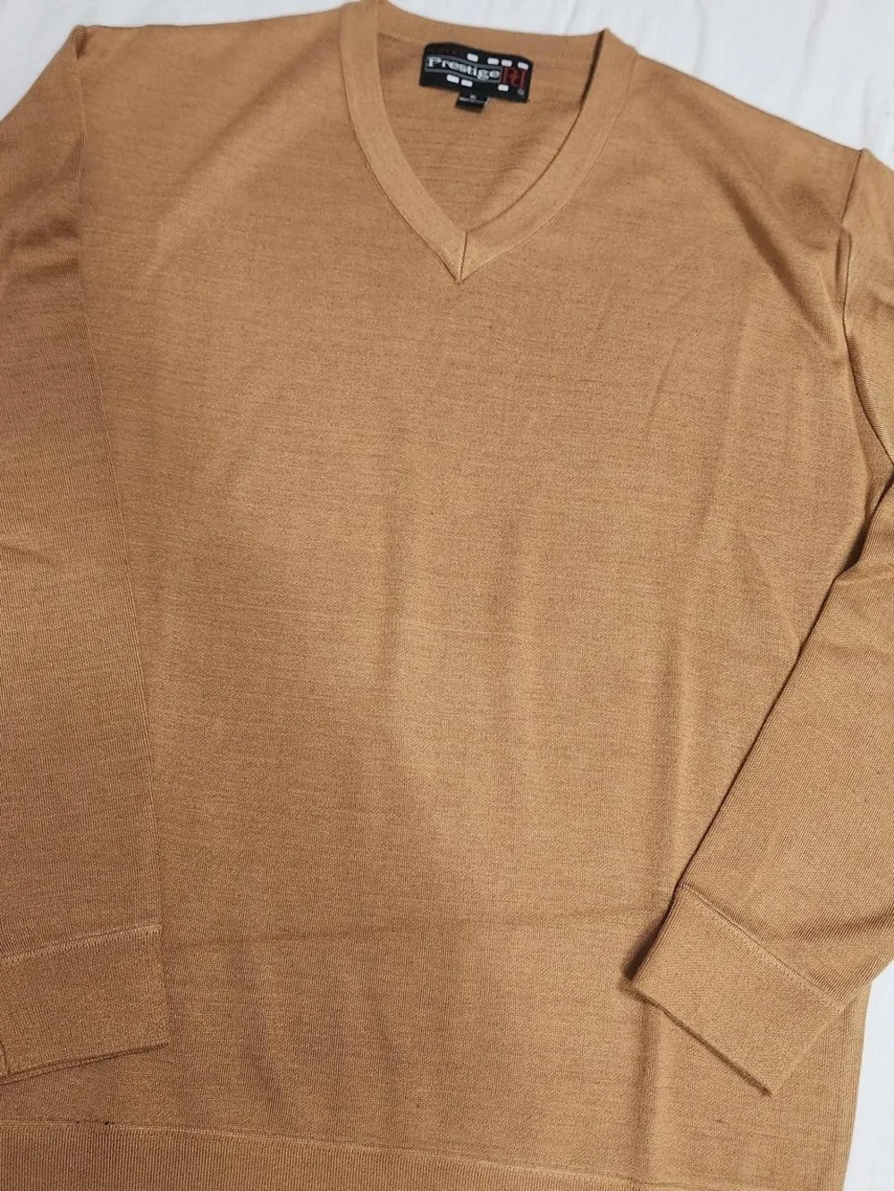 Men's V-Neck Sweater in Camel